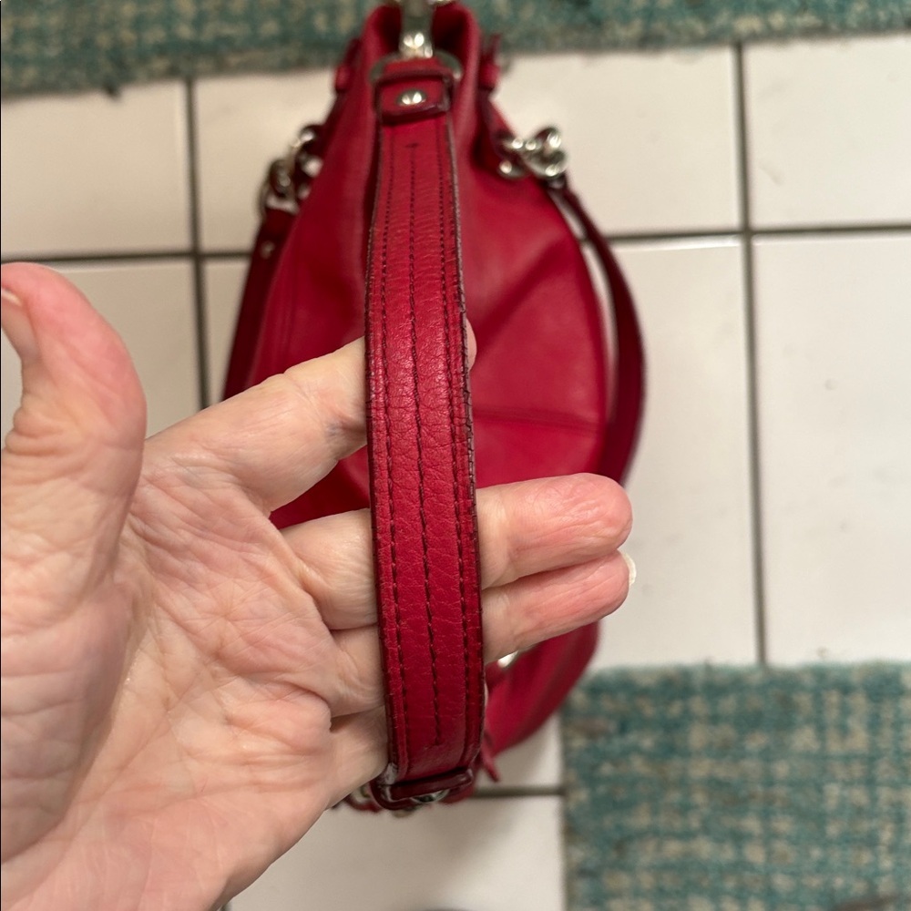 Coach Brooke  shoulder bag Satchel pebbled leather  Red 14142  Silvertone Hw EUC - Picture 6 of 17